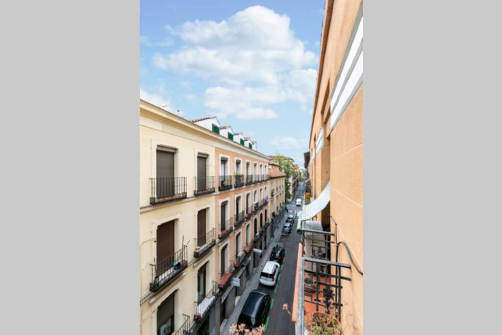 Homeabout La Latina Apartment Madrid Exterior foto